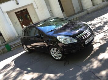 Opel Corsa 2008 года 1.2 Робот [wt_location get=